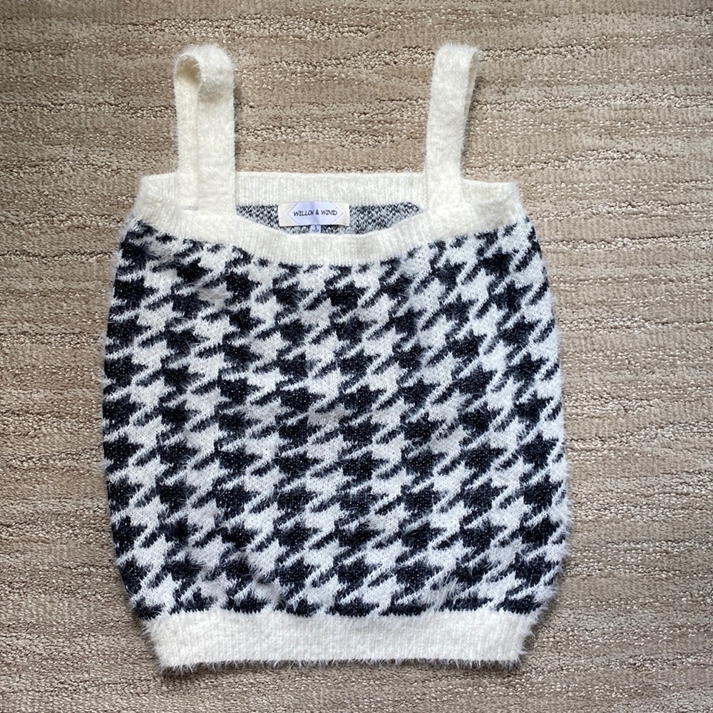 Cropped sweater